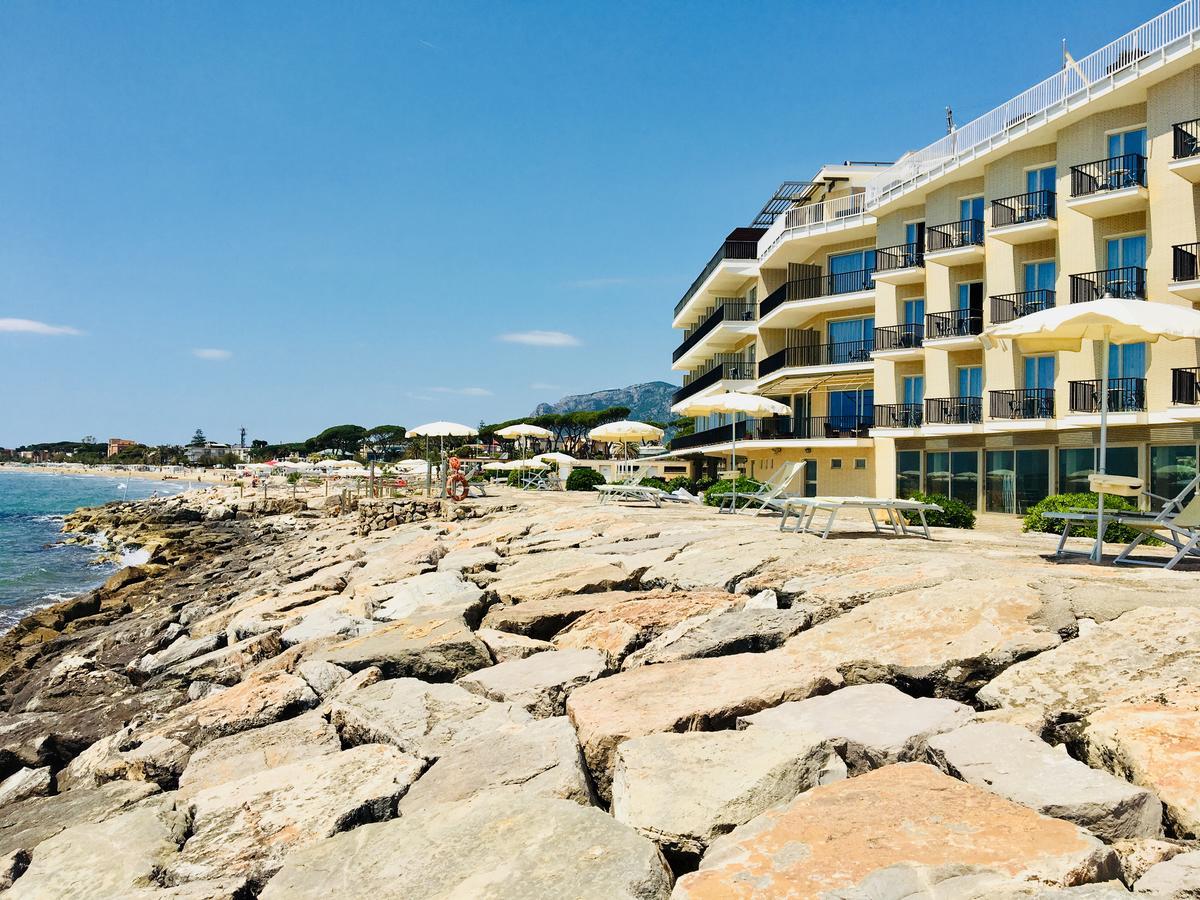 Grand L'approdo Hotel 4*