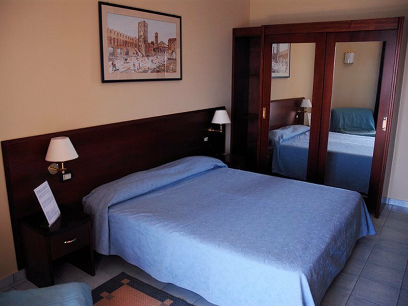 Hotel Grand L'approdo 4*