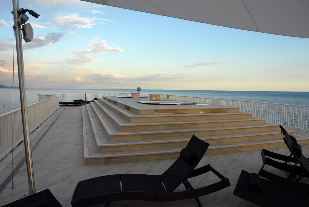 Grand L'approdo